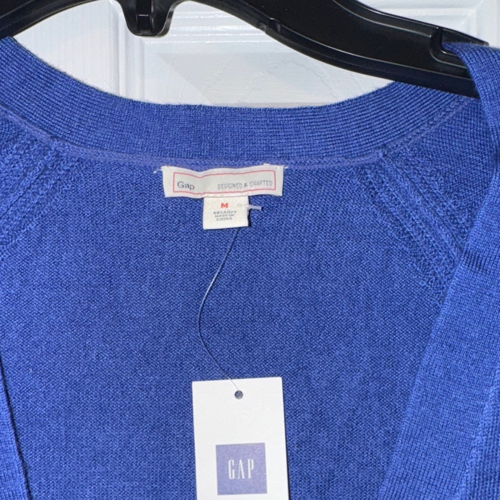 GAP Women's Deep Blue Cardigan Sweater - Picture 2 of 8